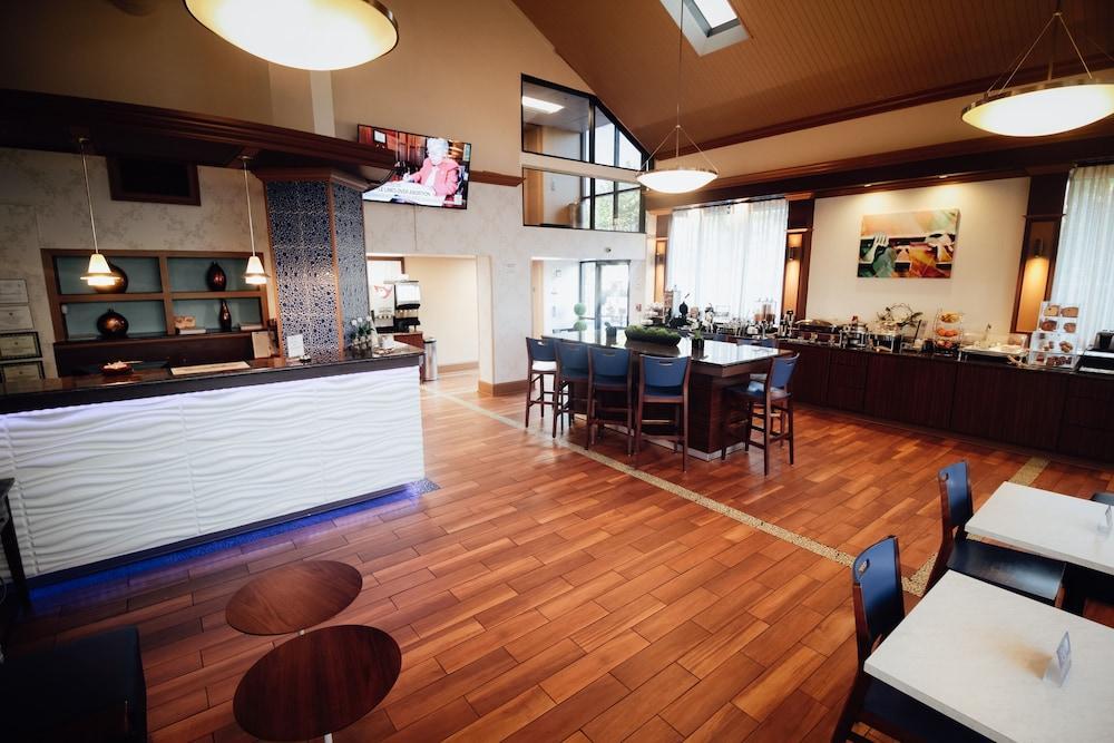 Best Western Hampton Coliseum Inn Εξωτερικό φωτογραφία