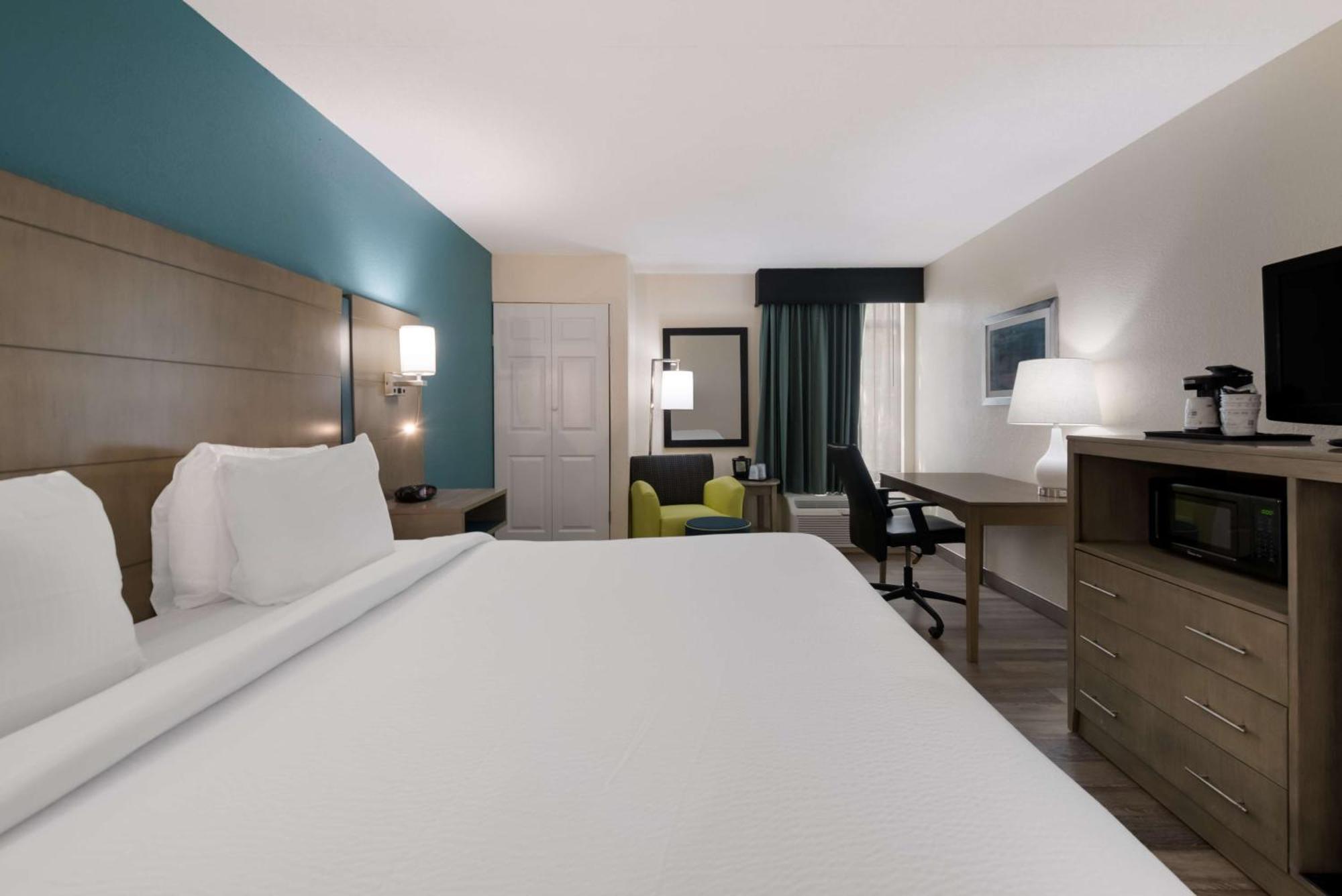 Best Western Hampton Coliseum Inn Εξωτερικό φωτογραφία