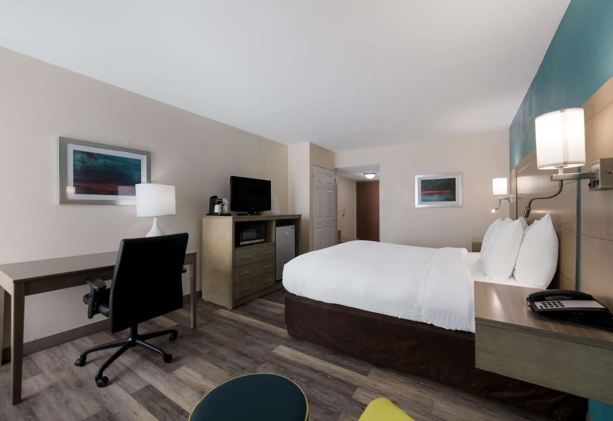 Best Western Hampton Coliseum Inn Εξωτερικό φωτογραφία