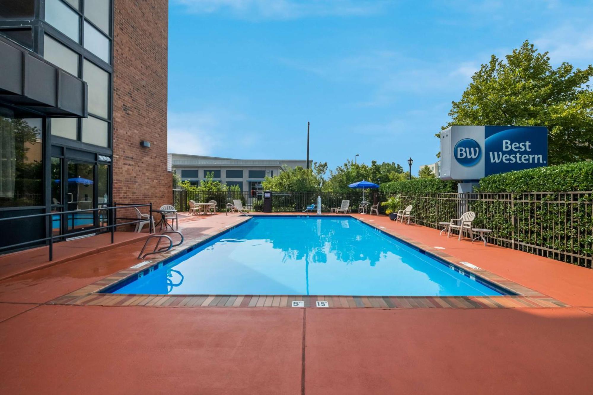 Best Western Hampton Coliseum Inn Εξωτερικό φωτογραφία