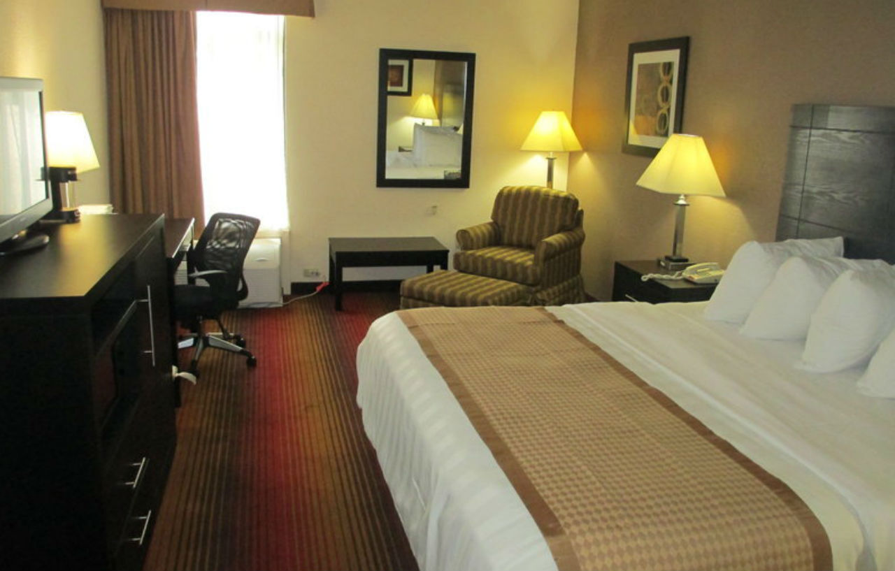 Best Western Hampton Coliseum Inn Εξωτερικό φωτογραφία